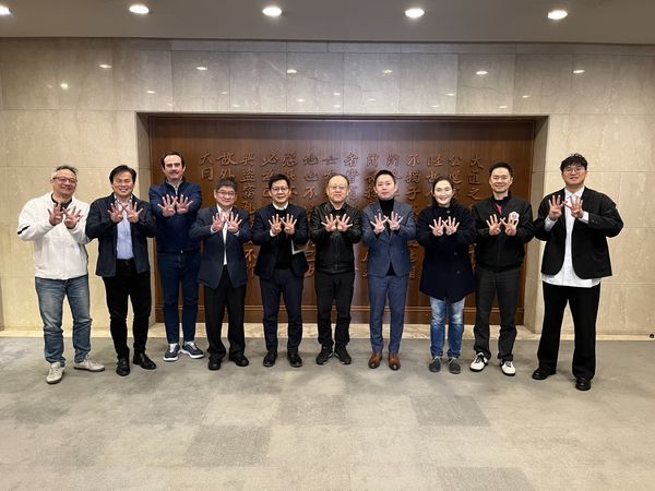 都體現了一